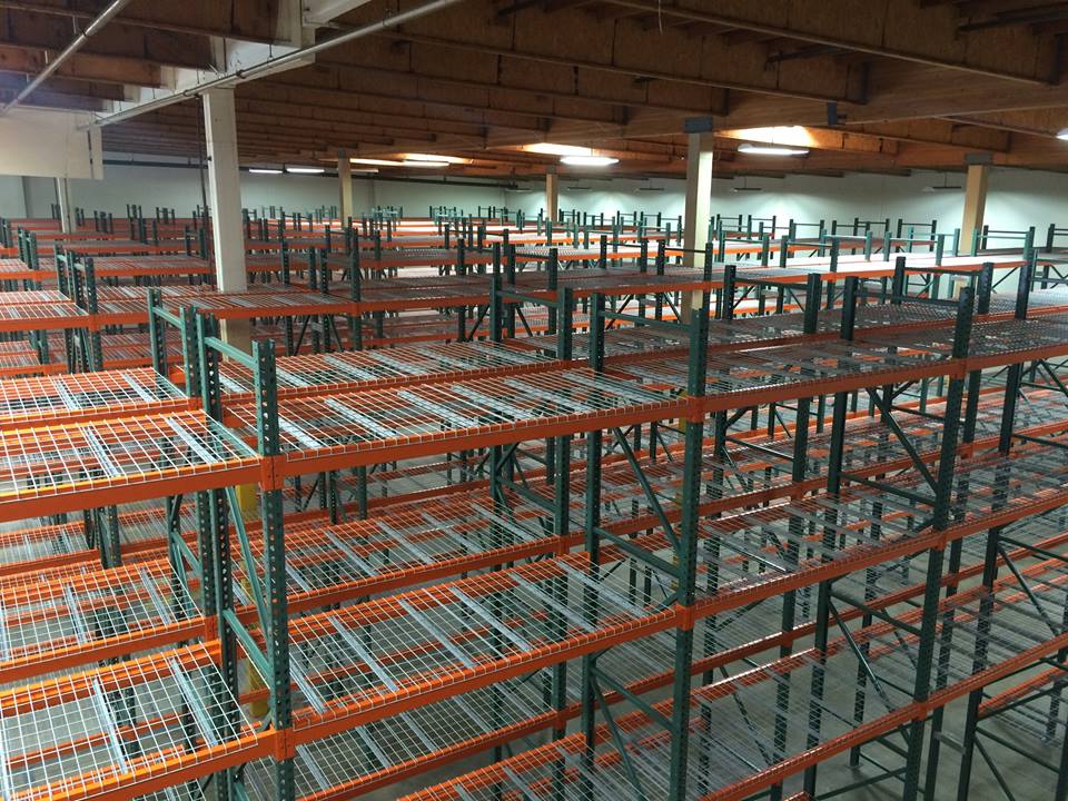Pallet rack equipment for El Paso warehouse planning